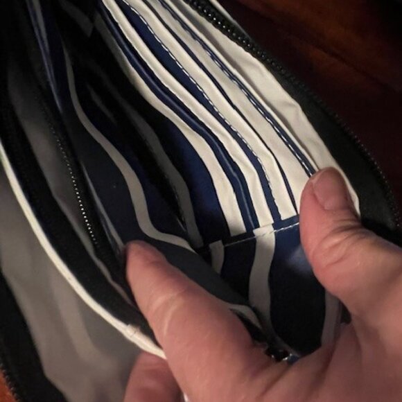 Scout Kate Wristlet - Picture 4 of 5